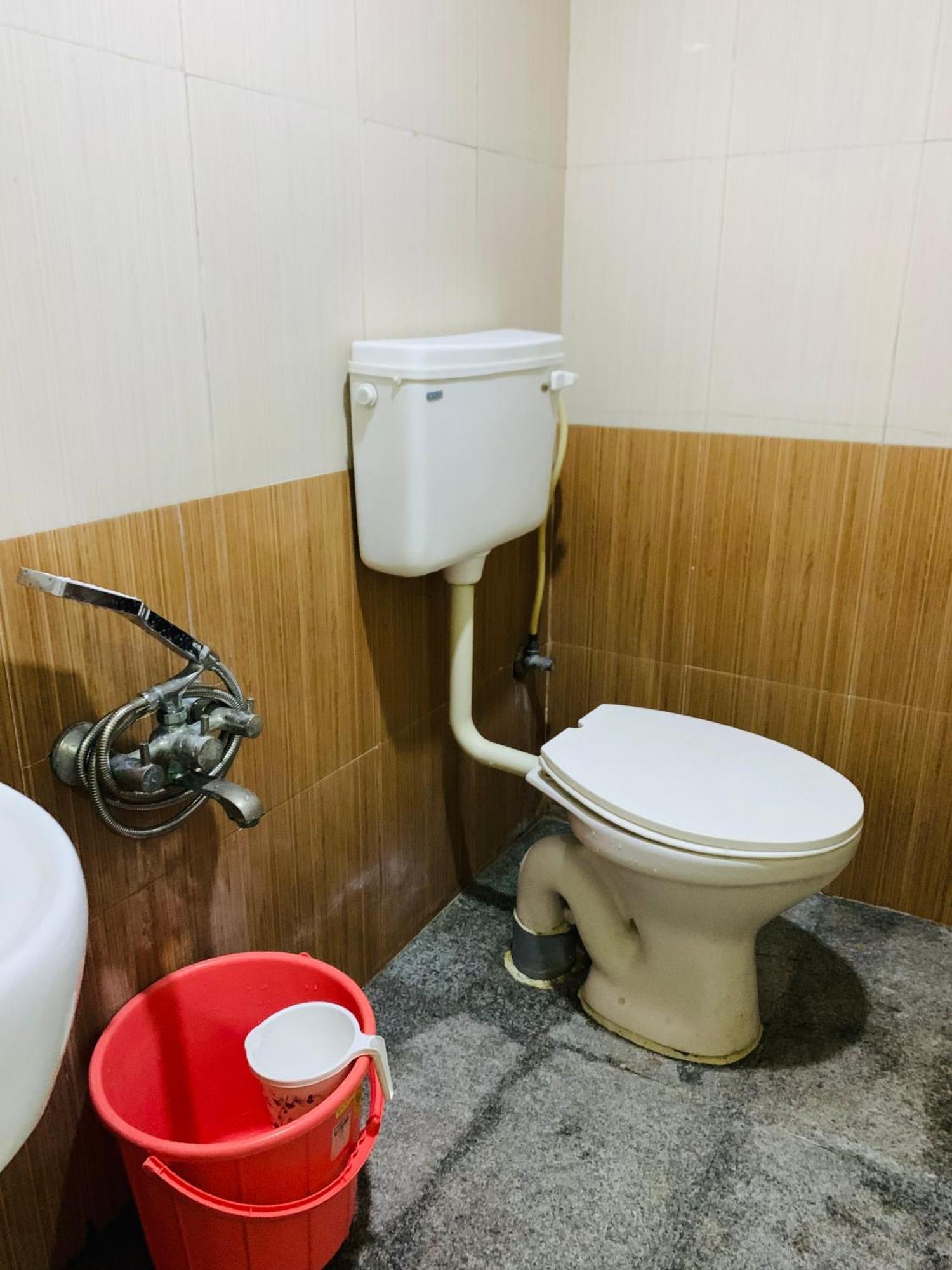 Western Silicon Hotel Kammasandra 외부 사진