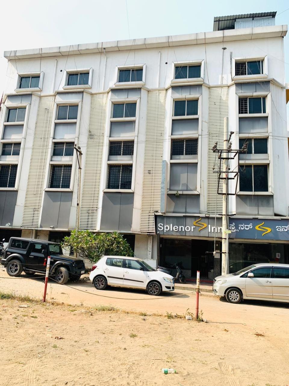 Western Silicon Hotel Kammasandra 외부 사진