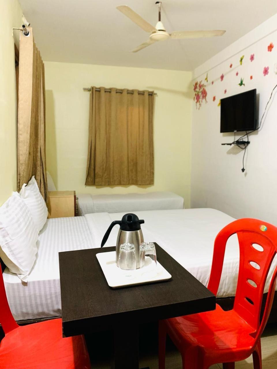 Western Silicon Hotel Kammasandra 외부 사진
