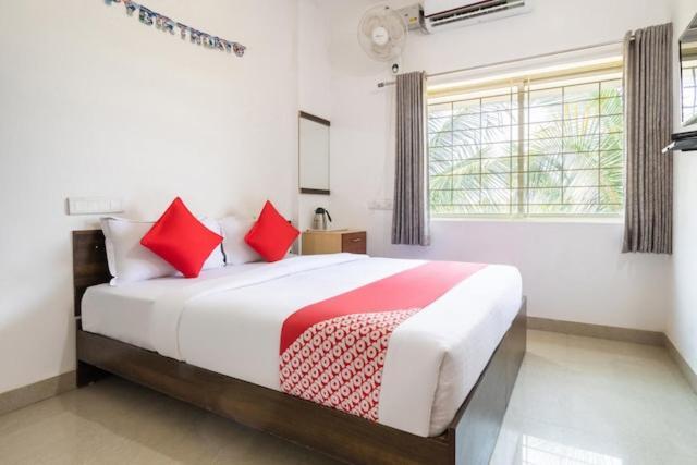 Western Silicon Hotel Kammasandra 외부 사진